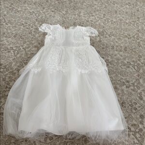 Trish scully girls Elegant White Lace Dress